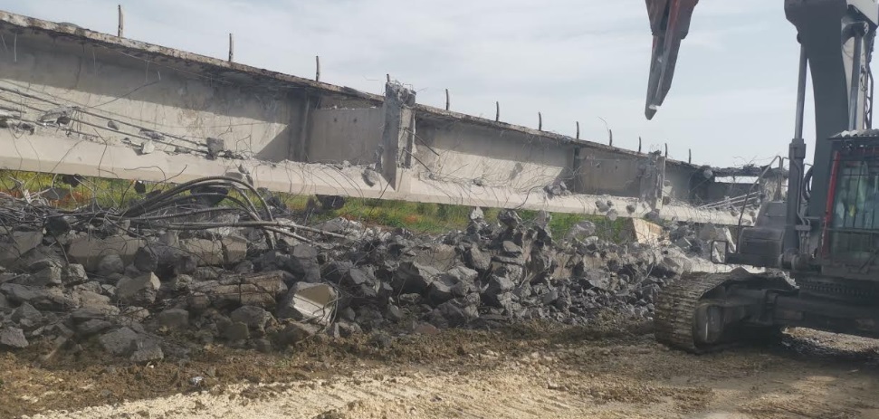 A19, al via la demolizione del viadotto nell’Ennese