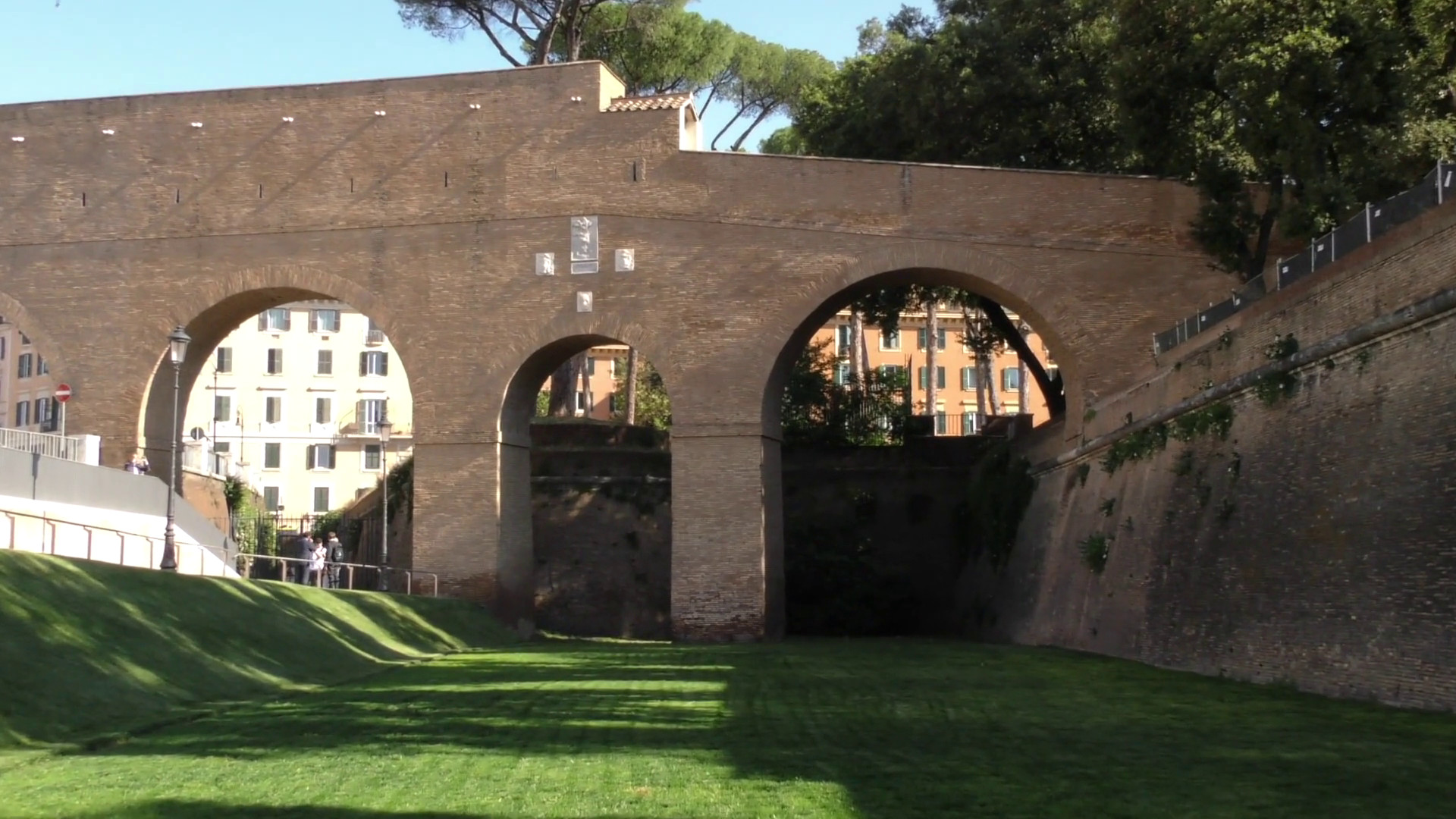 1,3 mln per la riqualificazione del Fossato di Castel Sant’Angelo