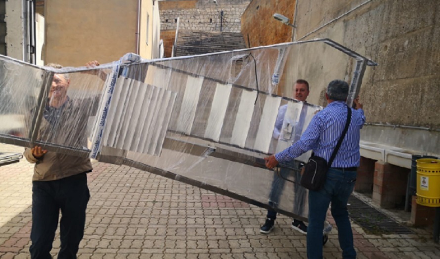 Valguarnera, erogatori d’acqua nelle scuole e bonifica del cimitero