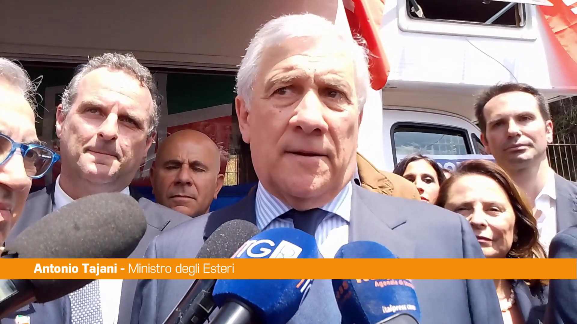 Papa, Tajani “Ci riconosciamo nel suo forte messaggio di pace”