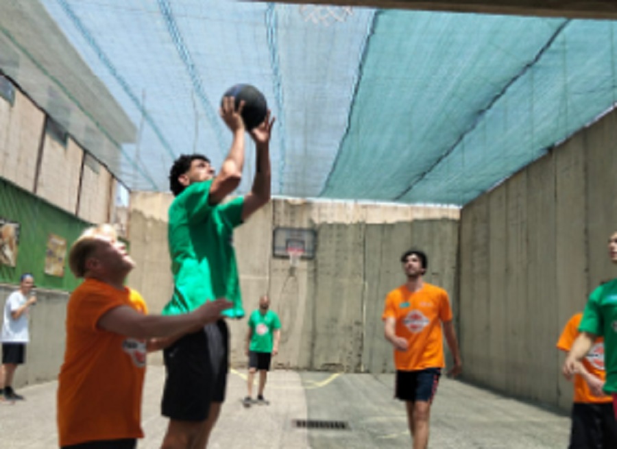 Partita a basket tra i detenuti e la Siaz, Caritas, “sport come inclusione sociale”
