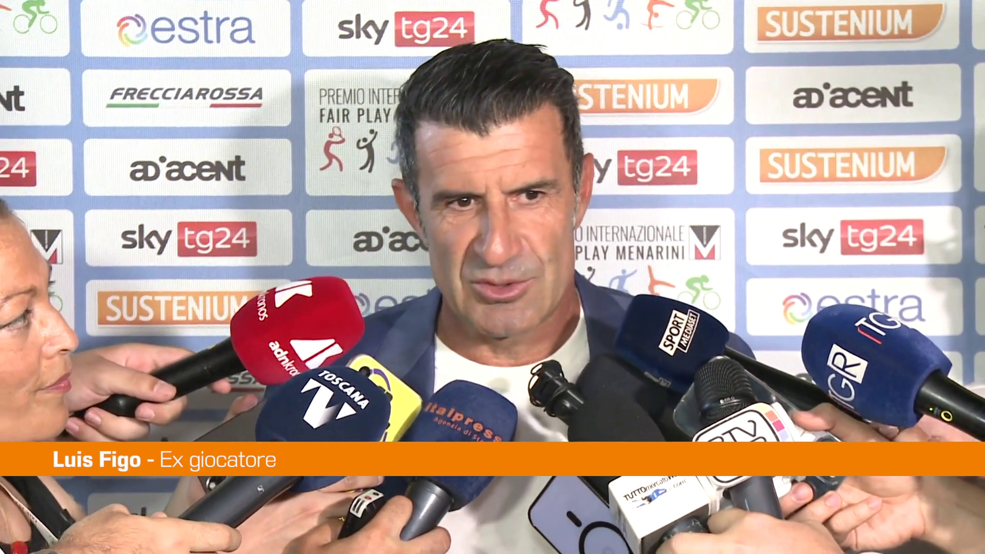 Premio Fair-play Menarini a Figo “Sempre seguito valori sport”