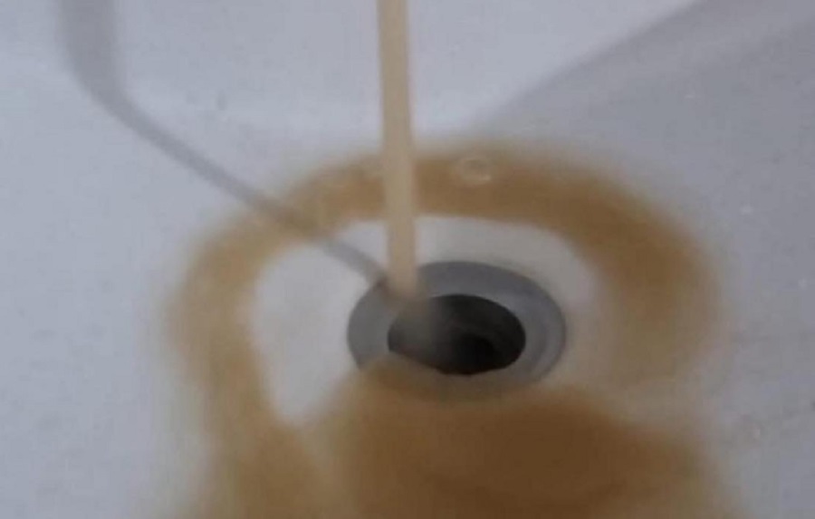 Acqua torbida a Regalbuto, aria fetida ad Agira, AcquaEnna nel mirino dei 2 Comuni
