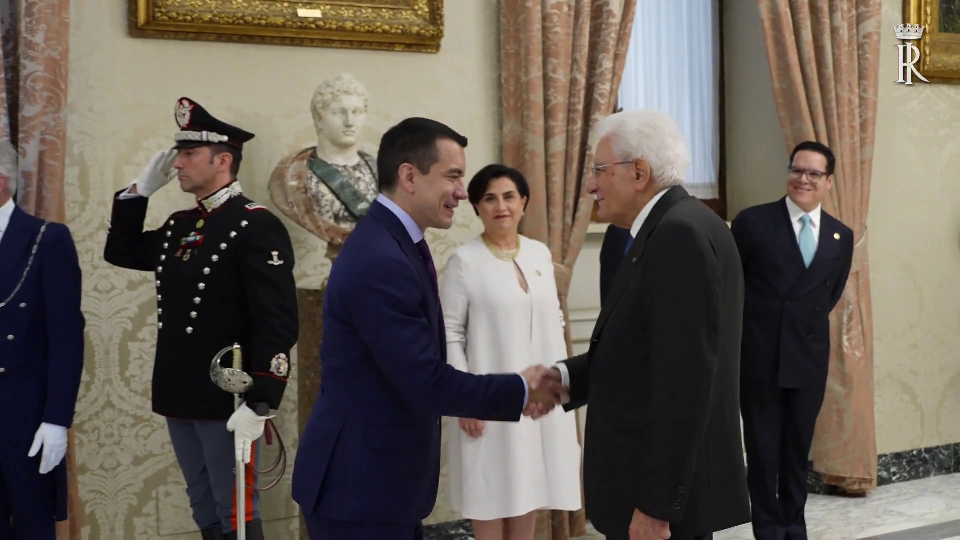 Mattarella riceve il presidente dell’Ecuador